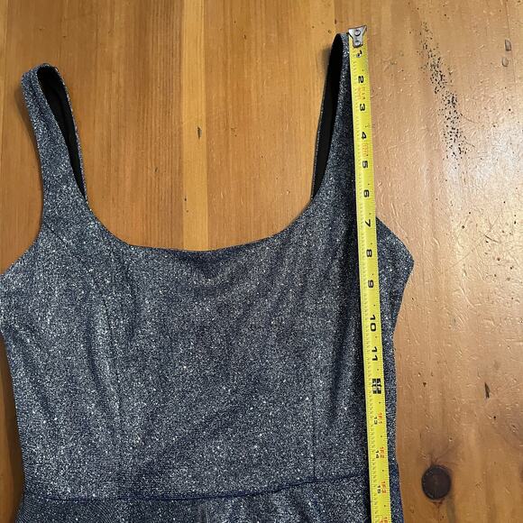 Elegant Silver Evening Gown - Picture 10 of 13